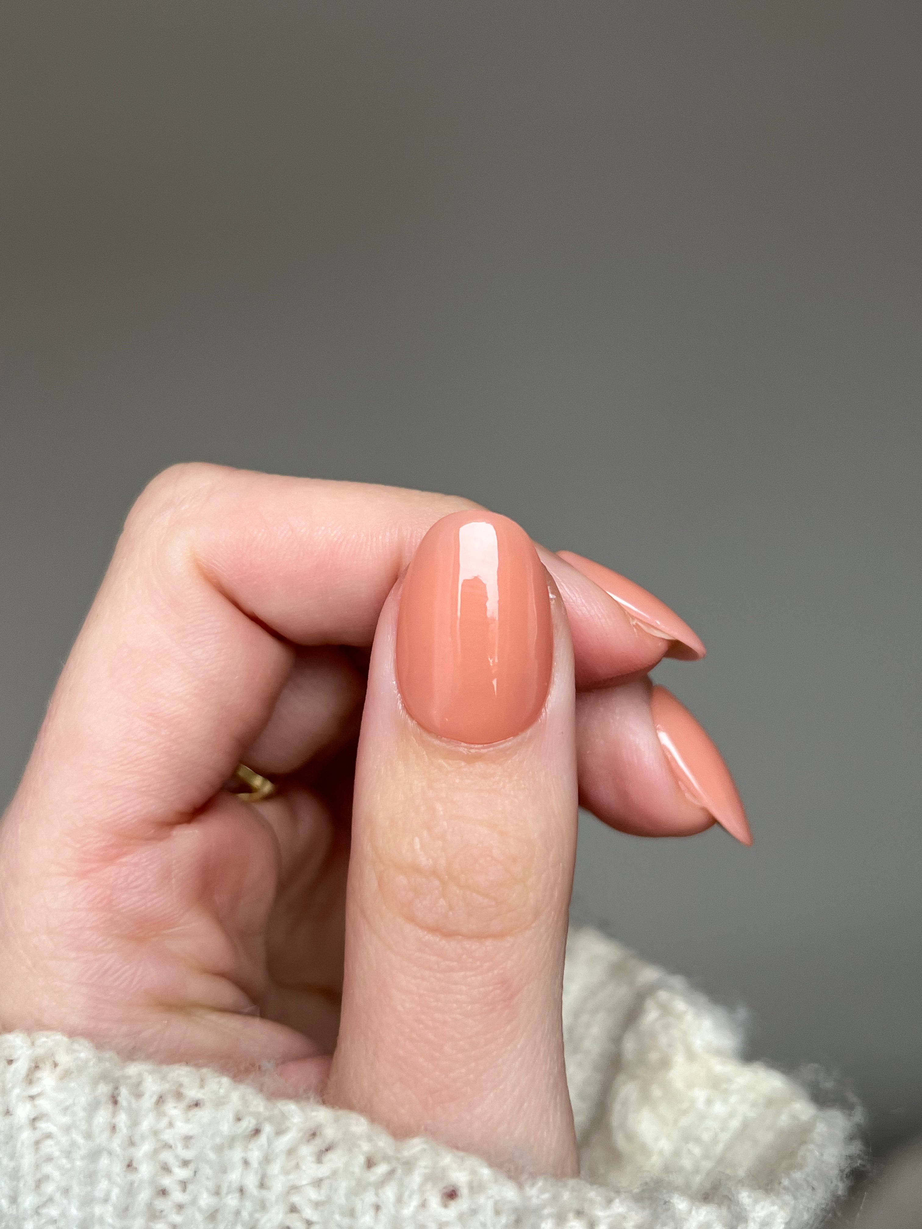 Limited Edition 8 - Peachy Nude Dipping Powder