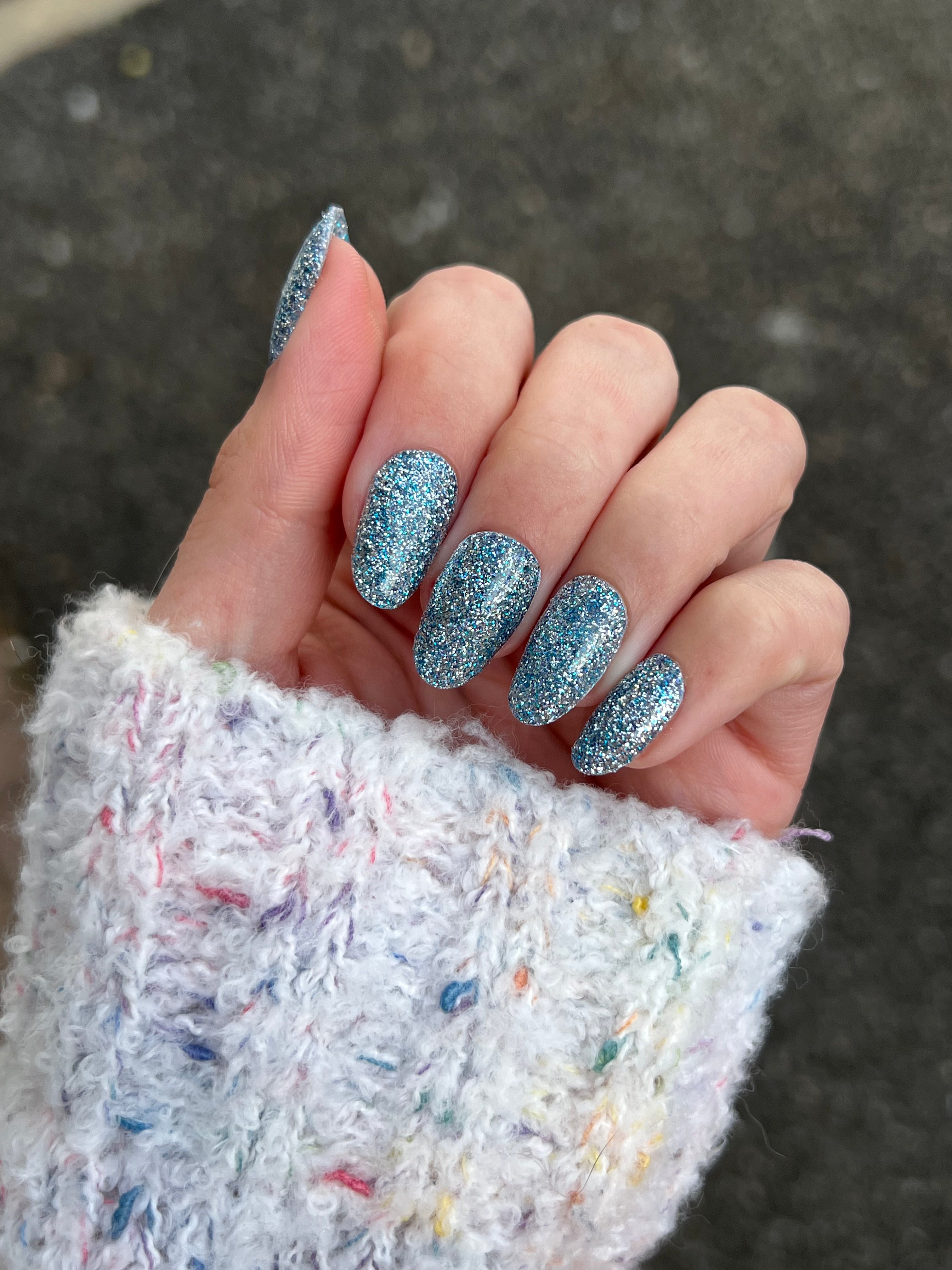 Frozen Sky Dipping Powder